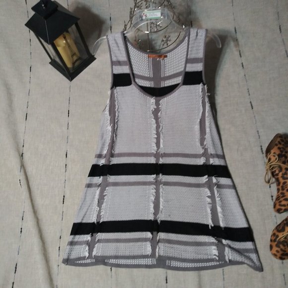 1520 Size Large Belldini Shell and Matching Cardigan - Picture 2 of 8